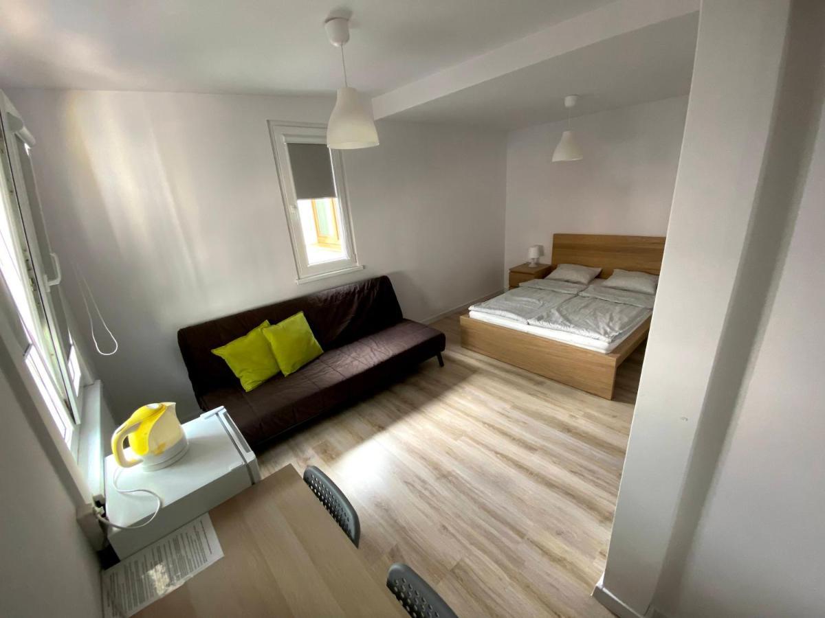 Zefir Pokoje Apartment Uniescie Ngoại thất bức ảnh